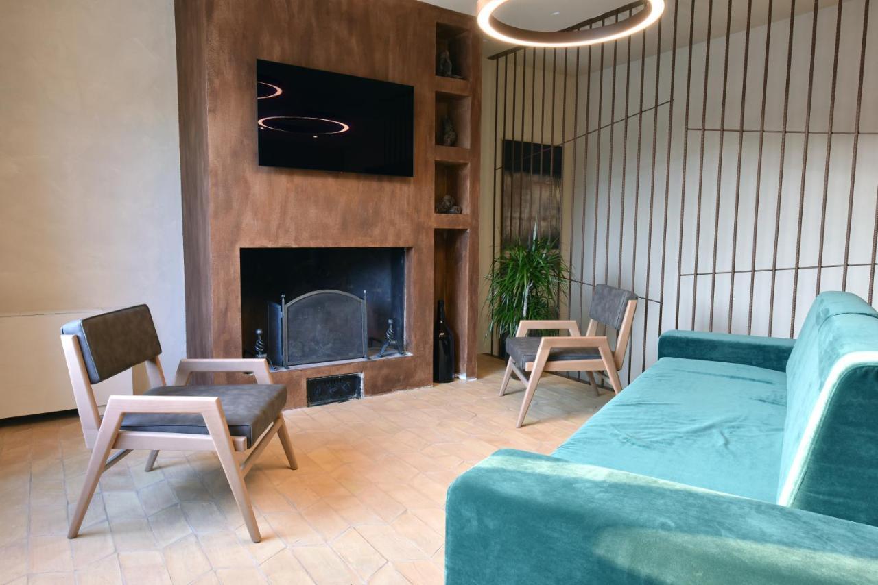 Cascina La Badia Bed & Breakfast Montegrosso d'Asti Bagian luar foto