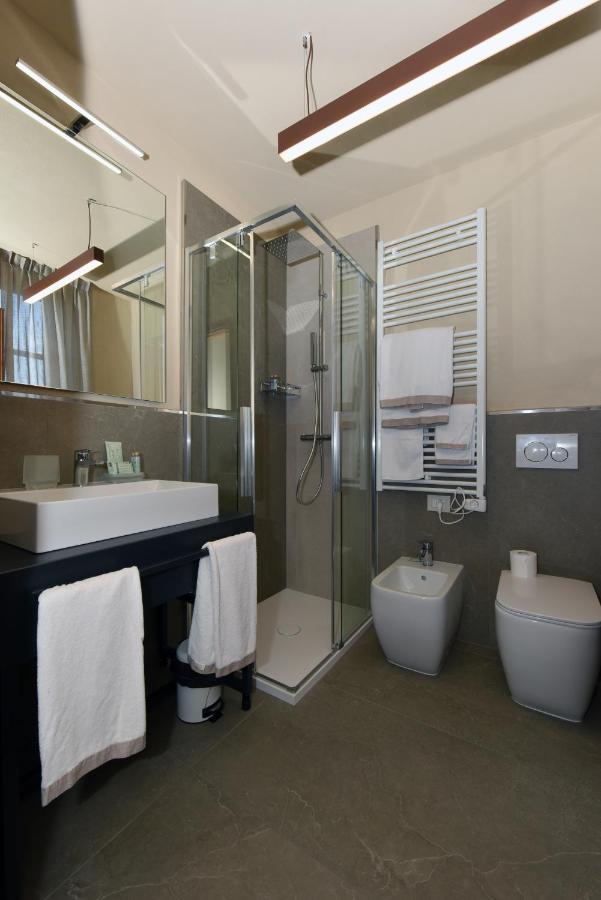 Cascina La Badia Bed & Breakfast Montegrosso d'Asti Bagian luar foto