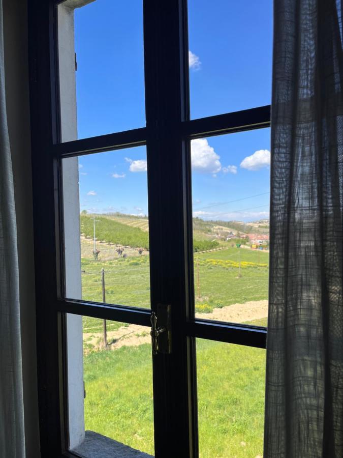 Cascina La Badia Bed & Breakfast Montegrosso d'Asti Ruang foto