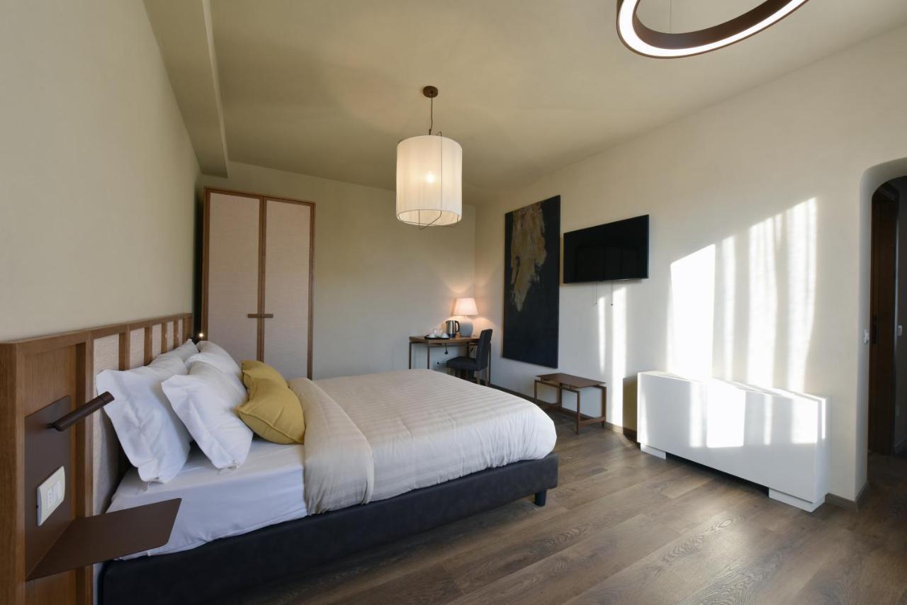 Cascina La Badia Bed & Breakfast Montegrosso d'Asti Bagian luar foto
